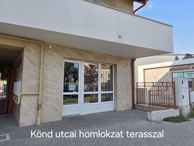 Kiadó üzlethelyiség, Orosházán 150 E Ft / hó