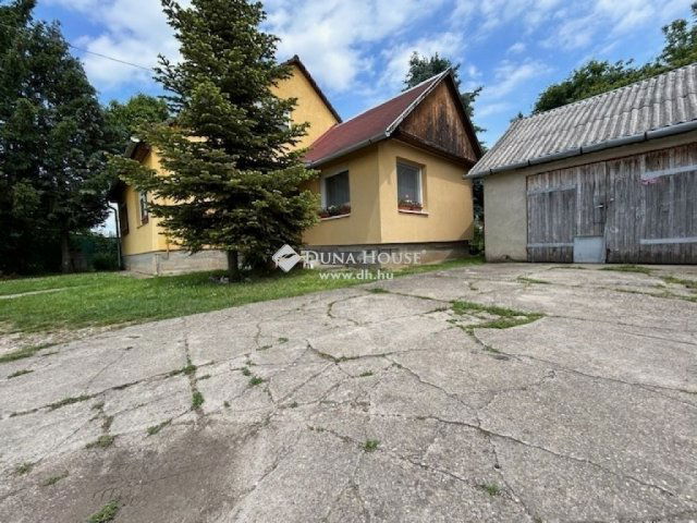 Eladó családi ház, Görcsönyben 59.99 M Ft, 3+1 szobás
