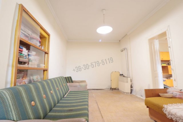 Eladó családi ház, Orosházán, Zombai utcában 12 M Ft, 2 szobás