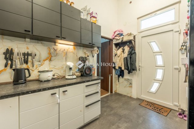 Eladó téglalakás, Budaörsön 83 M Ft, 3 szobás