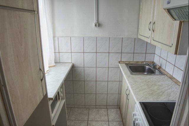 Eladó panellakás, Miskolcon, Leszih Andor utcában 25 M Ft