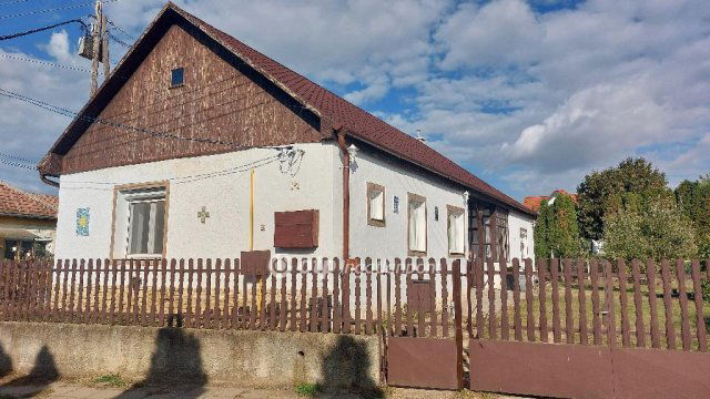 Eladó családi ház, Isaszegen 65.9 M Ft, 3+1 szobás