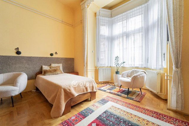 Eladó téglalakás, Budapesten, II. kerületben 149.9 M Ft