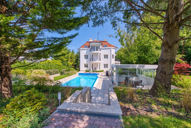 Eladó családi ház, Budapesten, II. kerületben 1800 M Ft