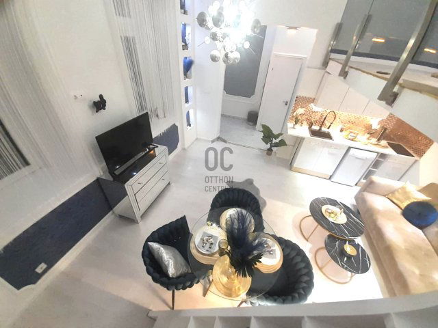 Eladó téglalakás, Budapesten, VI. kerületben 59.9 M Ft, 1 szobás