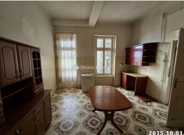 Eladó téglalakás, Budapesten, X. kerületben 88.7 M Ft, 3 szobás