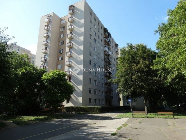 Eladó panellakás, Debrecenben 47.99 M Ft, 2 szobás