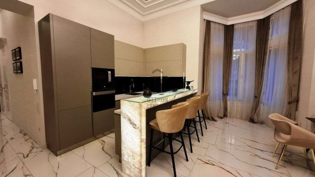 Eladó téglalakás, Budapesten, XIII. kerületben 239 M Ft