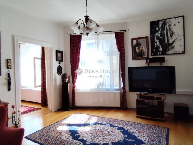 Eladó téglalakás, Budapesten, VI. kerületben 114.9 M Ft