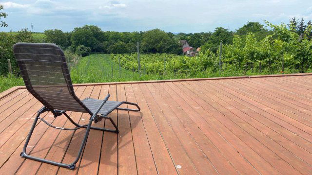 Eladó mezogazdasagi ingatlan, Balatonlelleén 32.5 M Ft