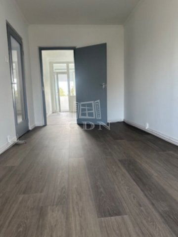 Eladó panellakás, Budapesten, XV. kerületben 79.9 M Ft