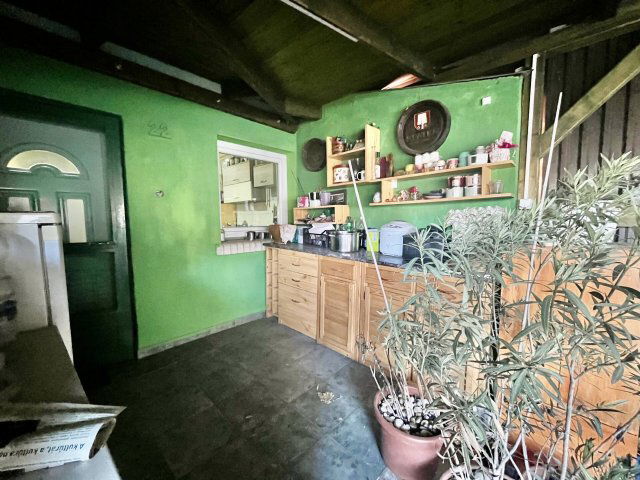 Eladó sorház, Békéscsabán 48 M Ft, 1+2 szobás