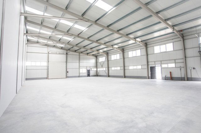 Eladó ipari ingatlan, Alsónémediben 137.541 M Ft