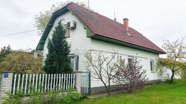 Kiadó téglalakás, albérlet, Kecskeméten 810 E Ft / hó