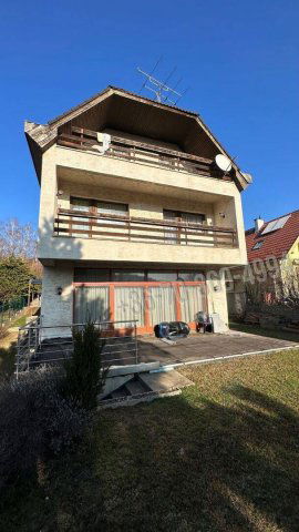 Eladó családi ház, Budapesten, II. kerületben 199 M Ft, 8 szobás