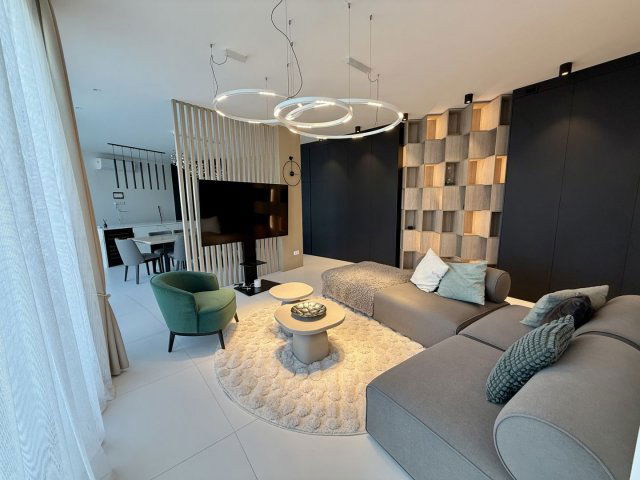 Eladó téglalakás, Debrecenben 299 M Ft, 3 szobás