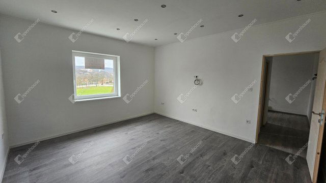 Eladó téglalakás, Sajóbábonyon 16.49 M Ft, 1 szobás