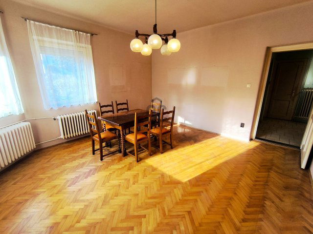 Eladó ikerház, Tatabányán 64.8 M Ft, 2 szobás