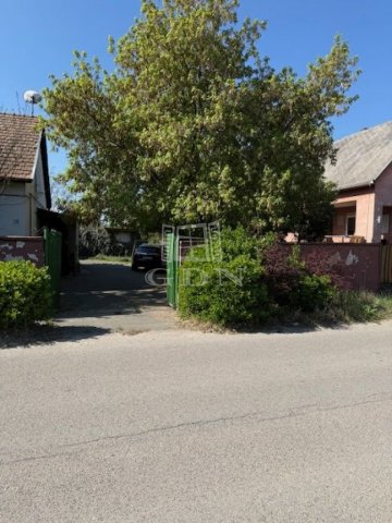 Eladó ikerház, Fóton 55 M Ft, 2 szobás / költözzbe.hu