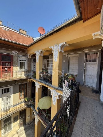 Eladó téglalakás, Budapesten, VIII. kerületben 41.9 M Ft