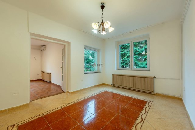 Eladó üzlethelyiség, Halásztelken 95 M Ft, 3 szobás