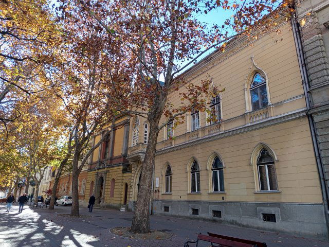 Kiadó téglalakás, albérlet, Miskolcon 130 E Ft / hó, 1 szobás