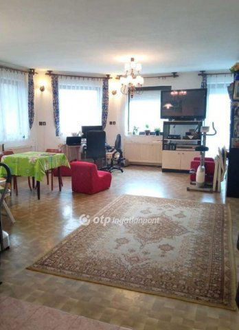 Eladó családi ház, Érden 119.9 M Ft, 5 szobás