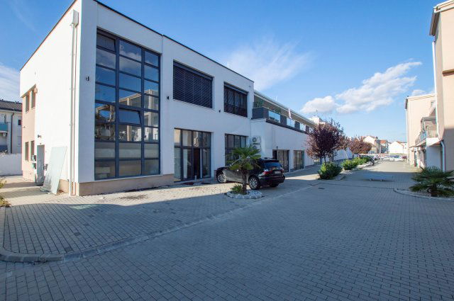 Eladó téglalakás, Szombathelyen, Szabadságharcos utcában