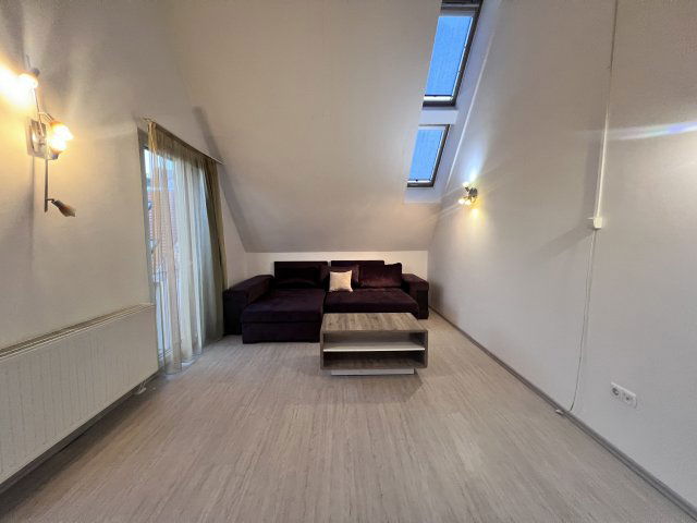 Kiadó téglalakás, albérlet, VIII. kerületben, Práter utcában