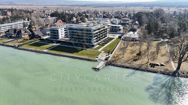Eladó téglalakás, Balatonlelleén 89.999 M Ft, 3 szobás