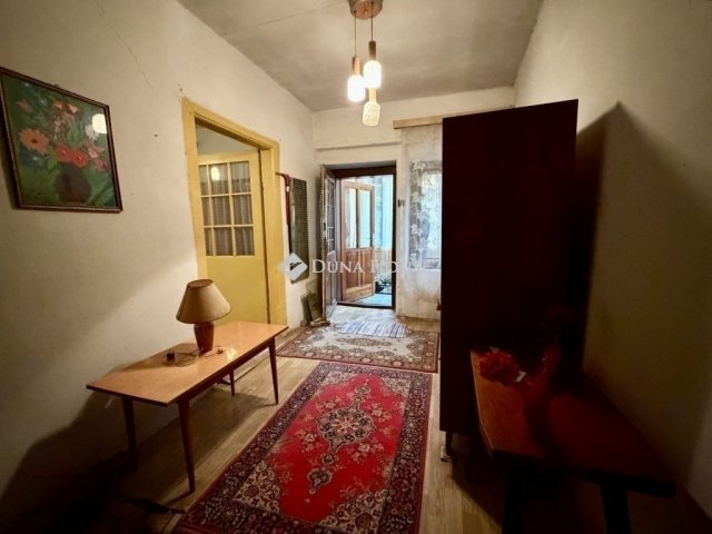 Eladó családi ház, Sülysápon 38.5 M Ft, 2 szobás