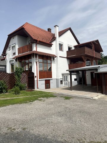 Eladó családi ház, Zalaapátin 169 M Ft, 6 szobás