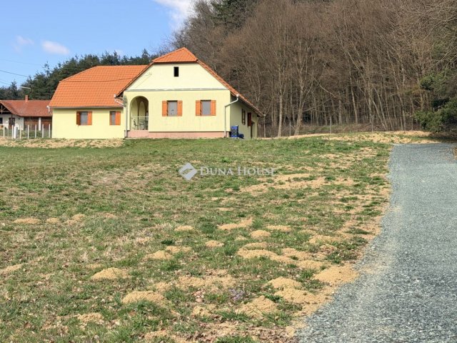 Eladó családi ház, Apátistvánfalván 89.85 M Ft, 3 szobás