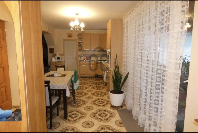 Eladó családi ház, Szigetbecsén 92 M Ft, 4 szobás