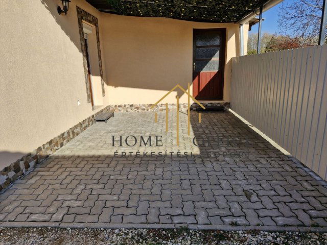 Eladó családi ház, Tápiószelén 110 M Ft, 4 szobás