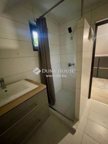 Eladó nyaraló, Orfűn 74.5 M Ft, 3 szobás / költözzbe.hu