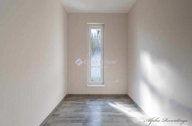 Eladó családi ház, Dunavarsányban 199 M Ft, 5 szobás