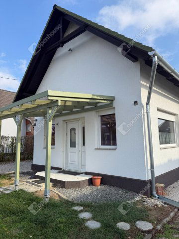 Eladó családi ház, Igalon 45.9 M Ft, 3 szobás