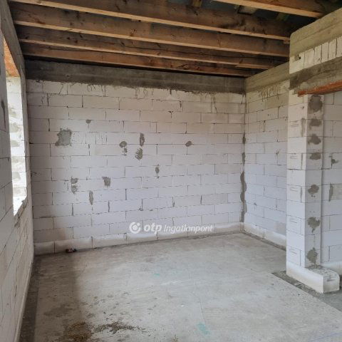 Eladó ikerház, Dabason 37 M Ft, 4 szobás / költözzbe.hu