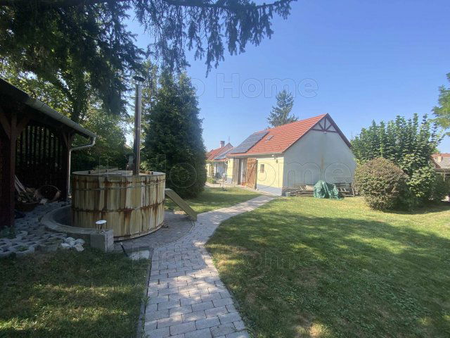 Eladó családi ház, Csajágon 89.9 M Ft / költözzbe.hu