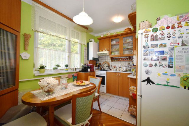 Eladó téglalakás, Debrecenben 66.9 M Ft, 2 szobás