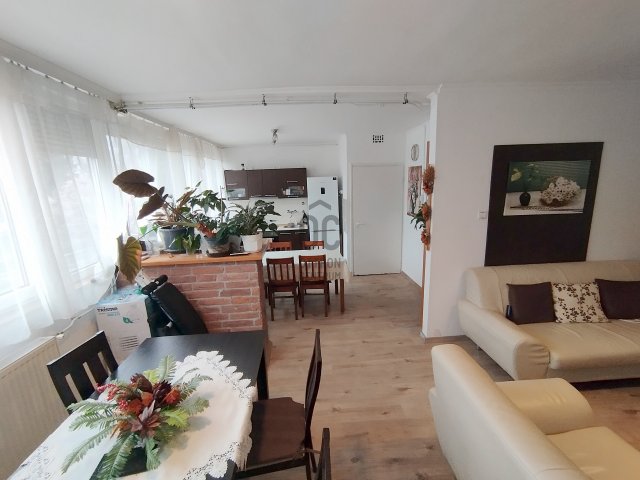 Eladó téglalakás, Nyíregyházán 65 M Ft, 3 szobás