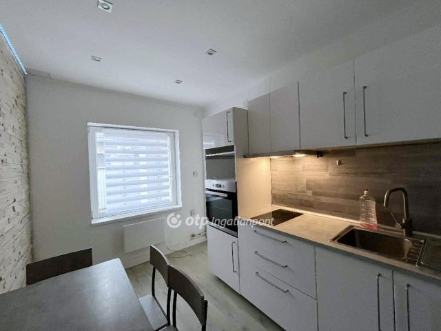 Eladó sorház, Budapesten, IX. kerületben 64.9 M Ft, 3 szobás