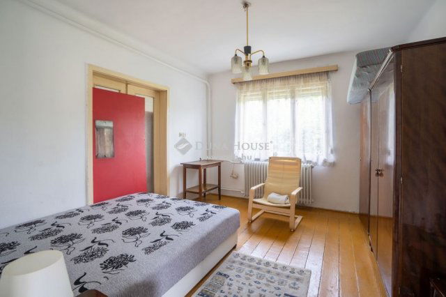 Eladó családi ház, Dunaalmáson 29.99 M Ft, 2 szobás