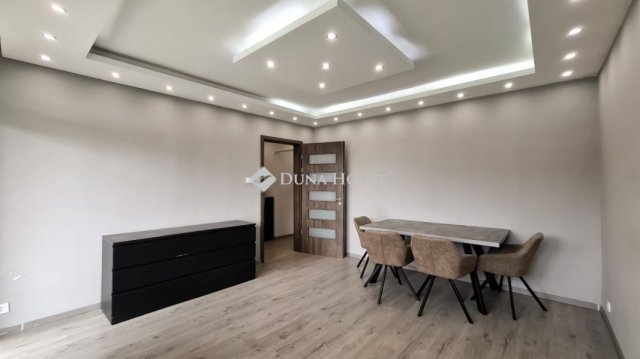 Eladó panellakás, Budapesten, XX. kerületben 69 M Ft, 3 szobás