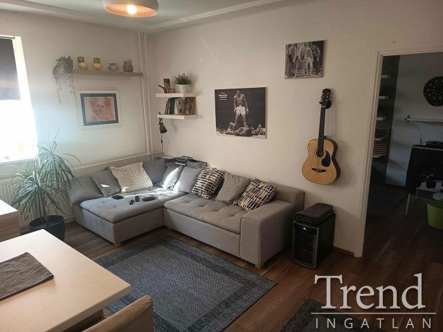 Eladó téglalakás, Dunaújvárosban 39.9 M Ft, 2 szobás