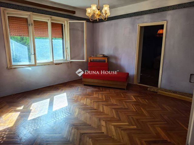 Eladó családi ház, Földeákon 18.9 M Ft, 3 szobás