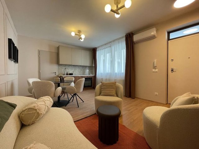 Eladó téglalakás, Budapesten, VII. kerületben, Garay utcában