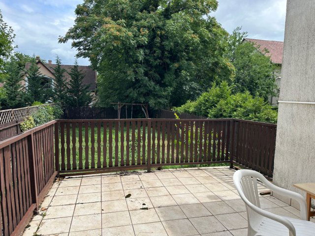 Eladó sorház, Debrecenben 195 M Ft, 5 szobás