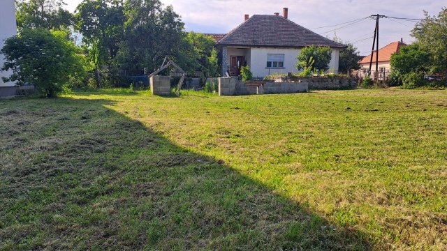 Eladó telek, Encsen 7.5 M Ft / költözzbe.hu